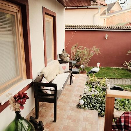 Kishaz Apartman Eger Exterior photo