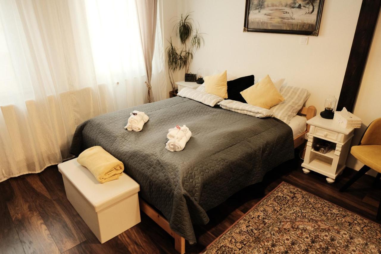 Kishaz Apartman Eger Exterior photo