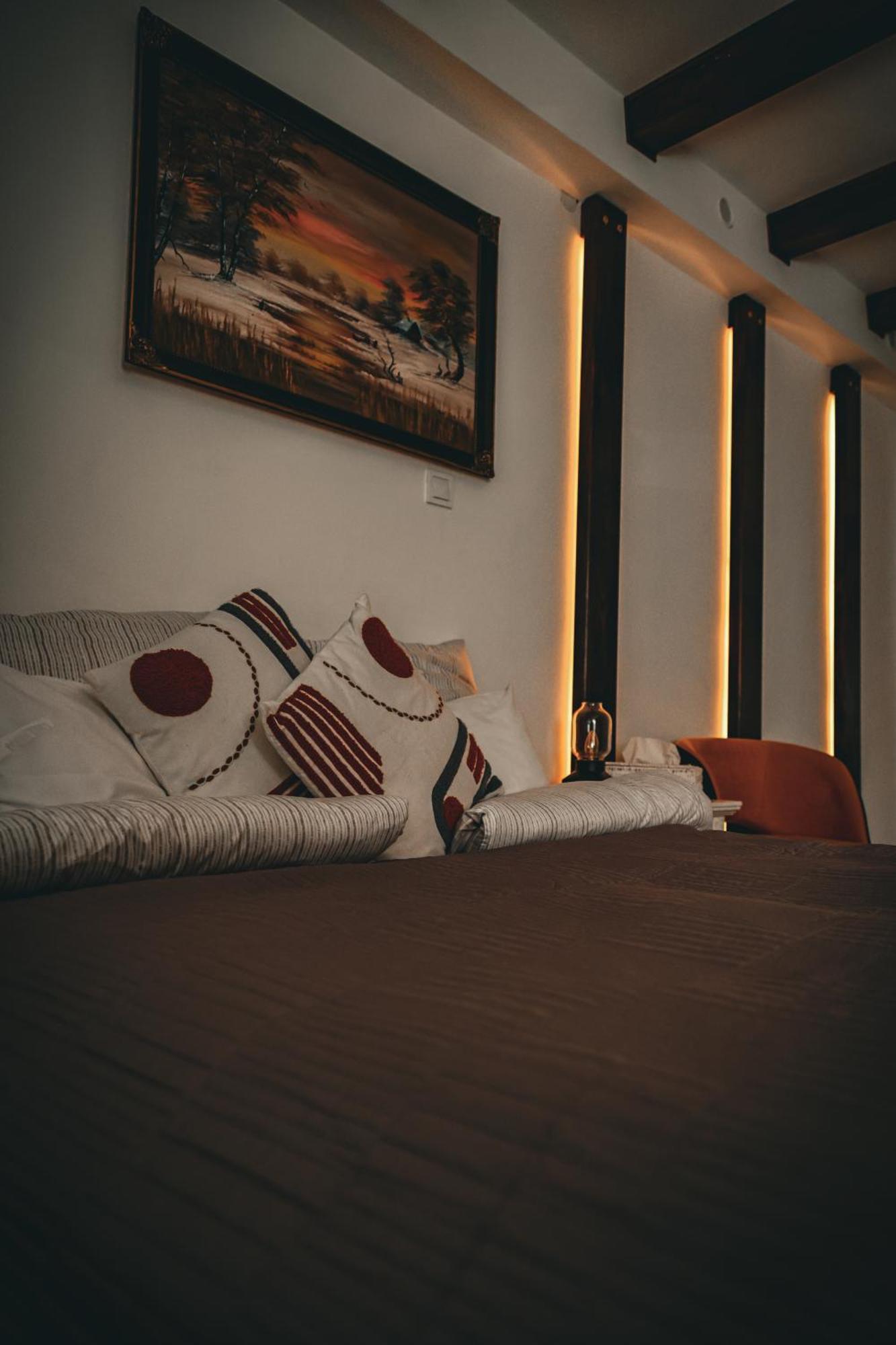 Kishaz Apartman Eger Exterior photo
